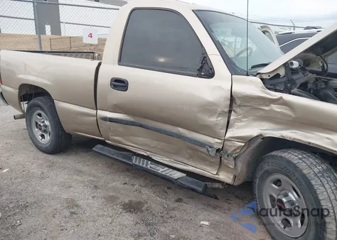 2004 GMC Sierra 1500 z USA, uszkodzony, nr VIN 1GTEC14X04Z194945